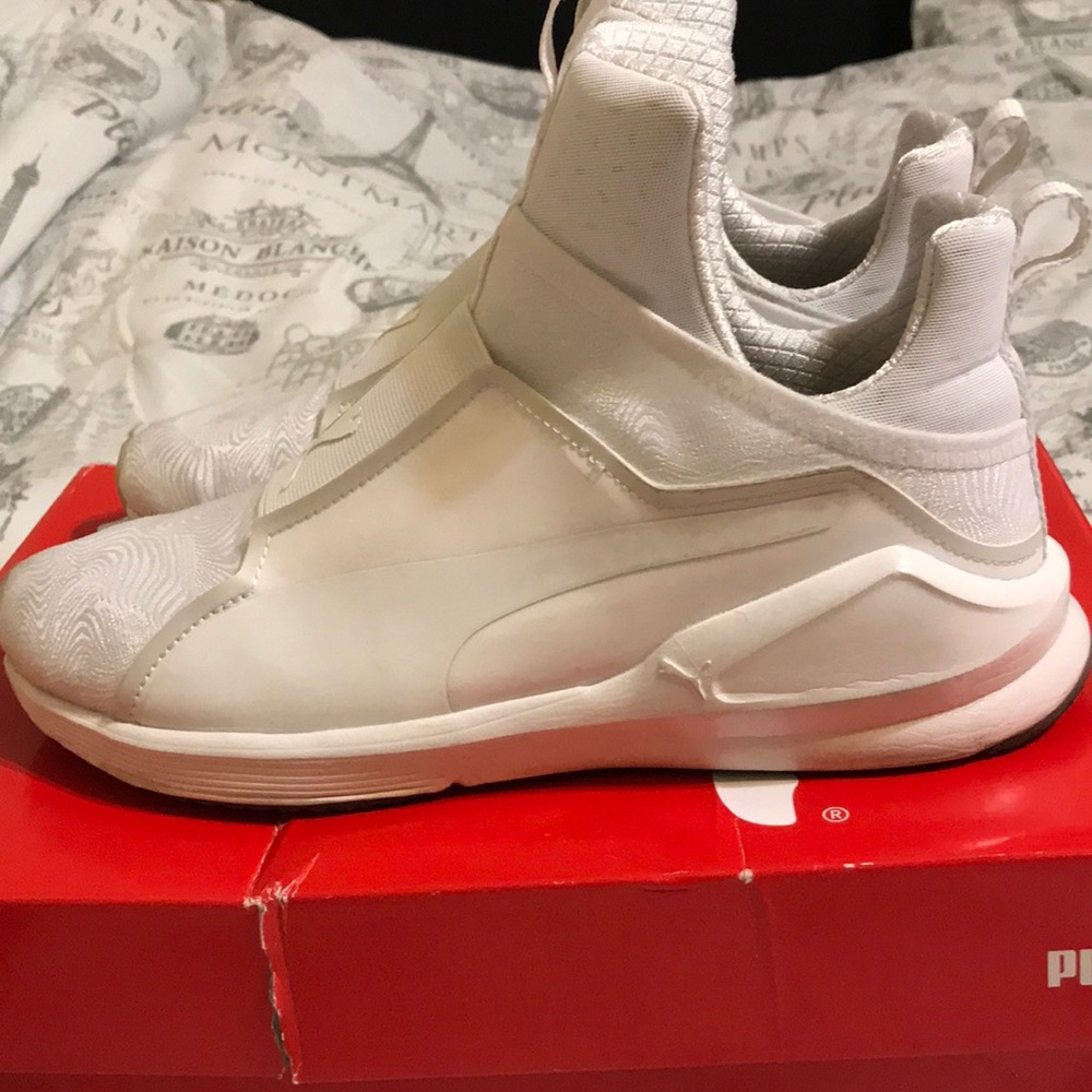 Kylie Jenner Pumas